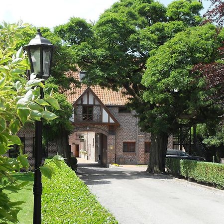 Le Domaine Des Cigognes Hotel Ennevelin Exterior photo